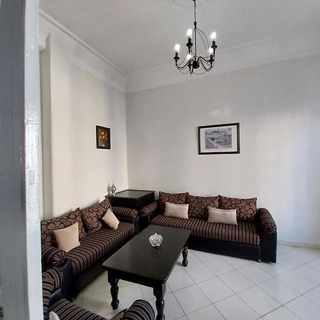 Cosy Art Deco Apart Welcome To James'S الدار البيضاء المظهر الخارجي الصورة